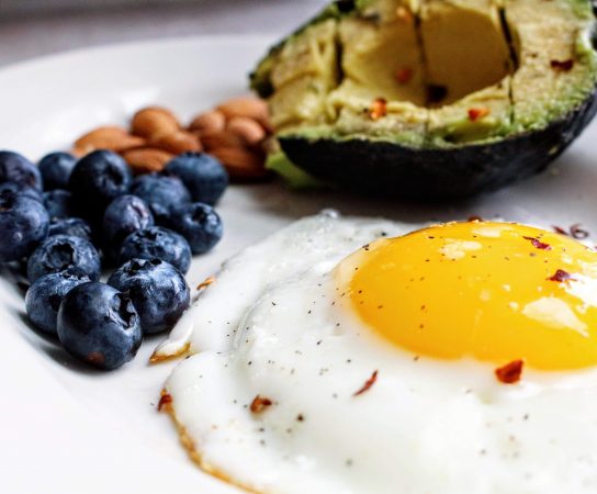 The Benefits of Keto and Intermittent Fasting: Which Diet is Right For You?